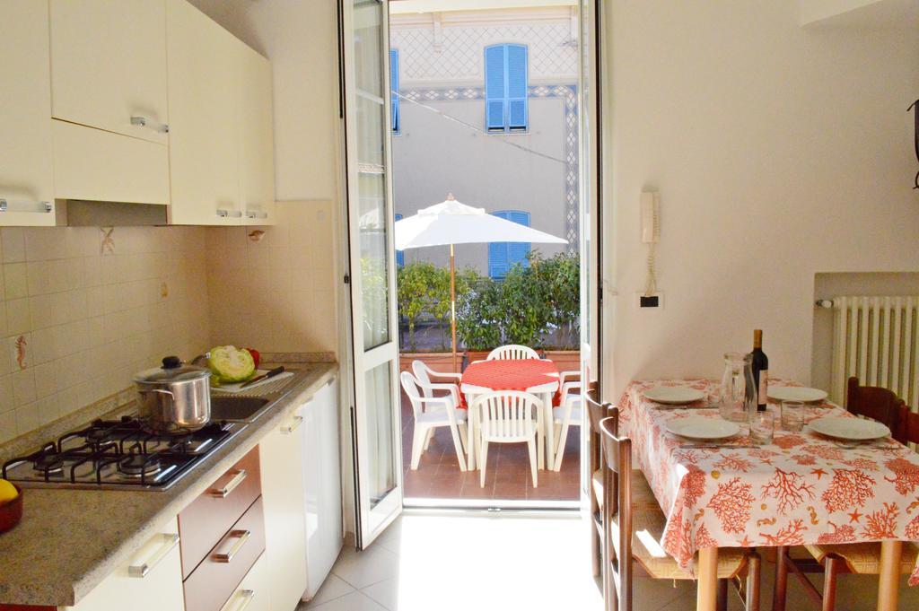 Residence Italia Finale Ligure Oda fotoğraf